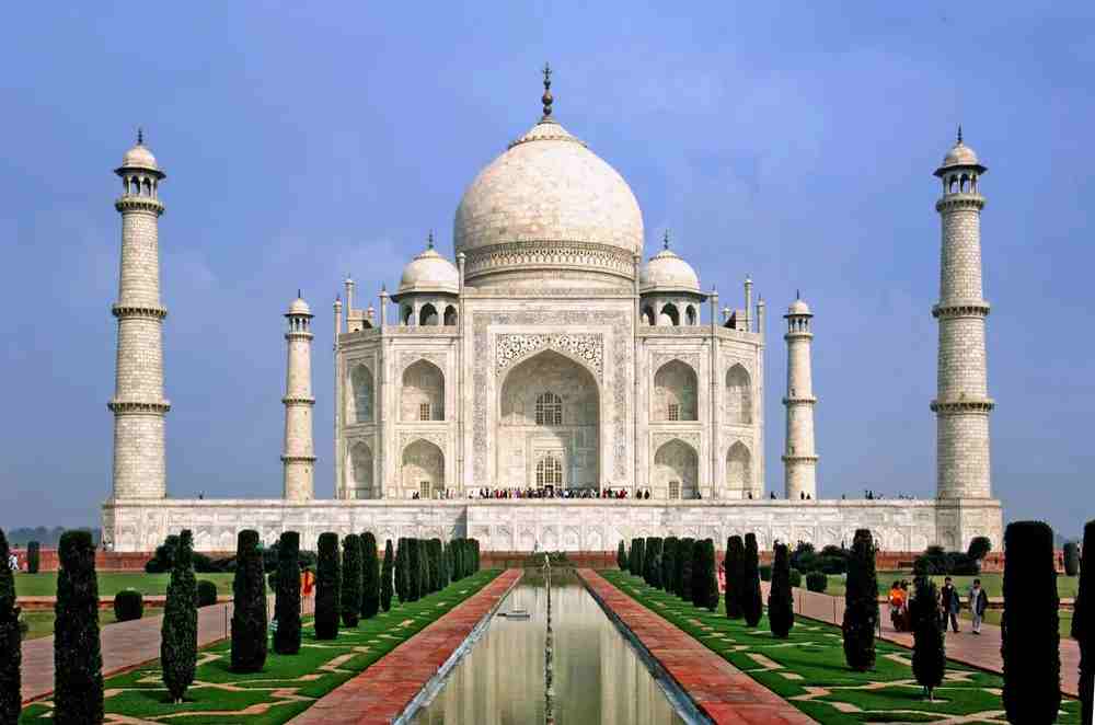 Visiting The Taj Mahal - The Icon of India